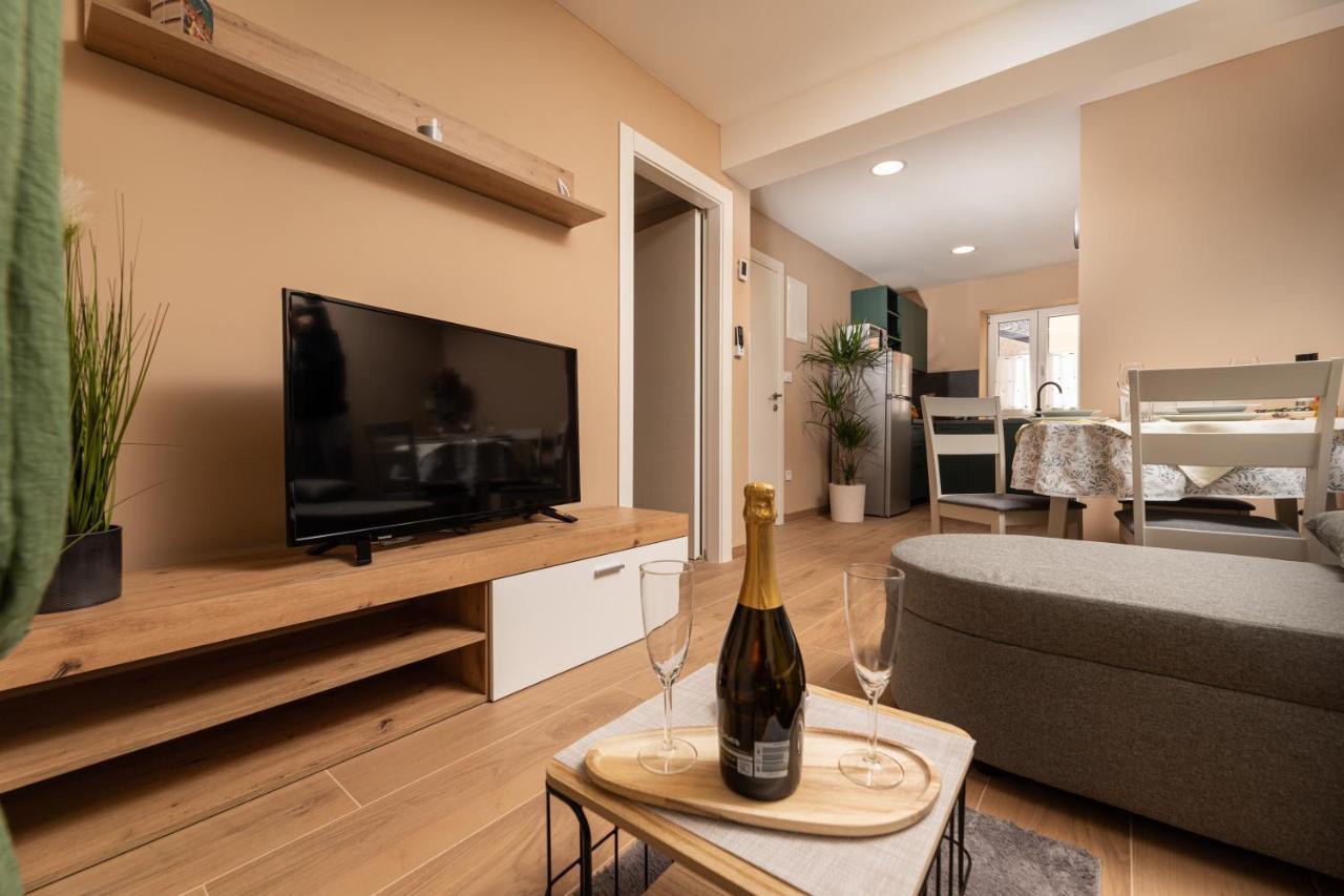 Apartments Neptun Baška Eksteriør bilde
