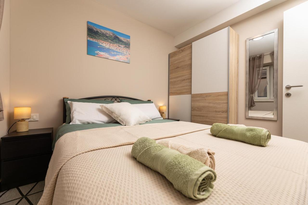 Apartments Neptun Baška Eksteriør bilde