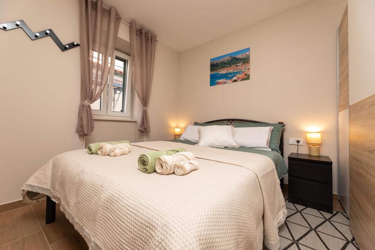 Apartments Neptun Baška Eksteriør bilde